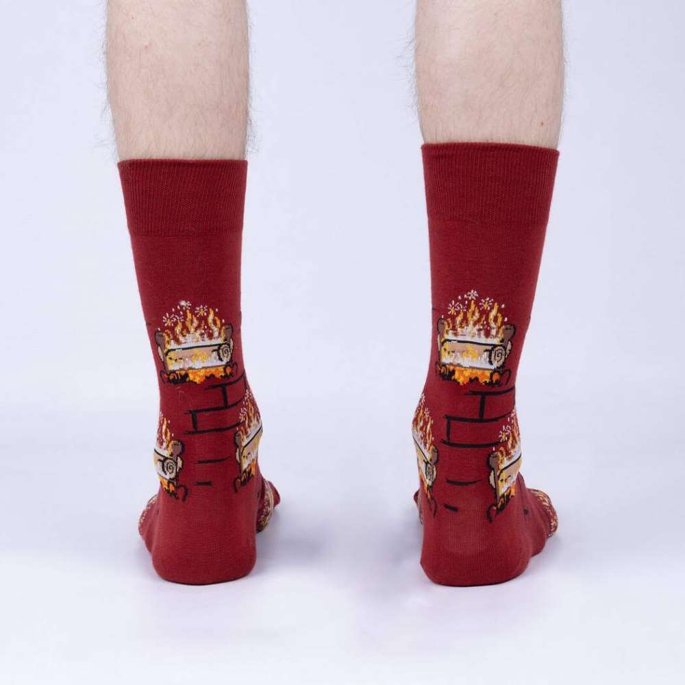 Yule Log Men’s Crew Socks